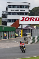 Vintage-motorcycle-club;eventdigitalimages;mallory-park;mallory-park-trackday-photographs;no-limits-trackdays;peter-wileman-photography;trackday-digital-images;trackday-photos;vmcc-festival-1000-bikes-photographs